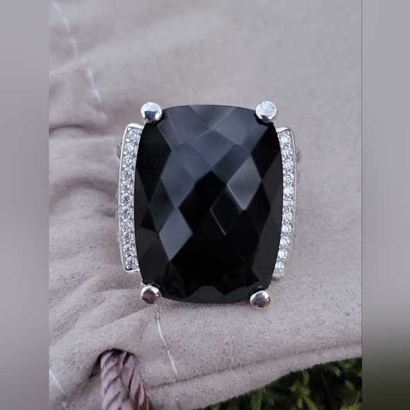 David Yurman Sterling Silver Wheaton 14x20mm Black Onyx & Diamond Ring - Picture 14 of 16